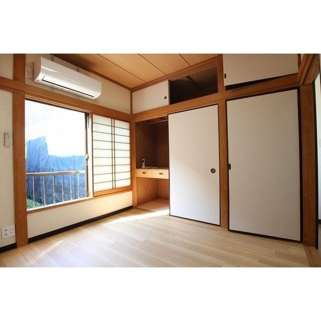 幡ヶ谷戸建の収納