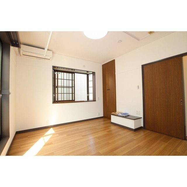 幡ヶ谷戸建の収納