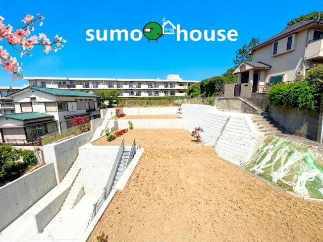 横浜市港北区売地　1区画の前面道路含む現地写真|前面道路含む現地写真です