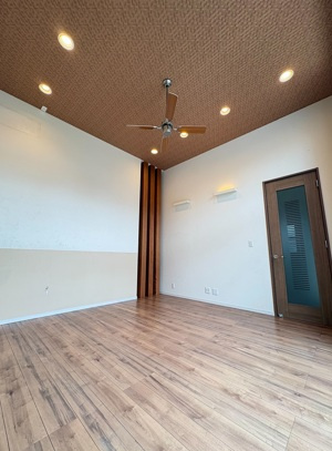 西区豊浜１丁目　中古戸建の居間・リビング