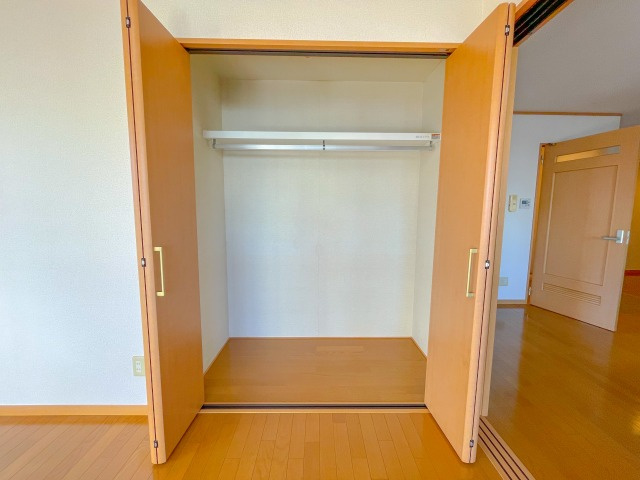ロイヤル新本町の収納