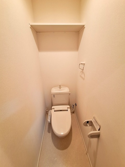 Ｆｒｅｅ　Ａｉｒのトイレ|★ウォシュレット付きトイレです★