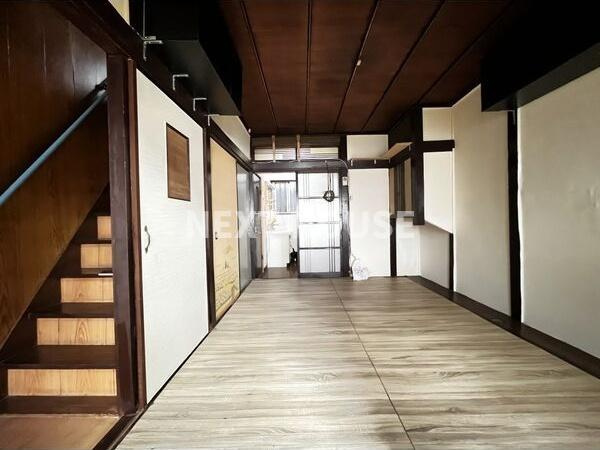 平野区喜連2丁目一戸建てのエントランス
