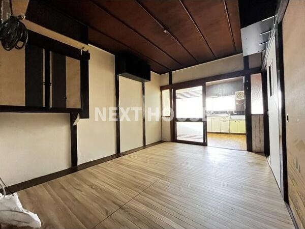 平野区喜連2丁目一戸建ての居間・リビング