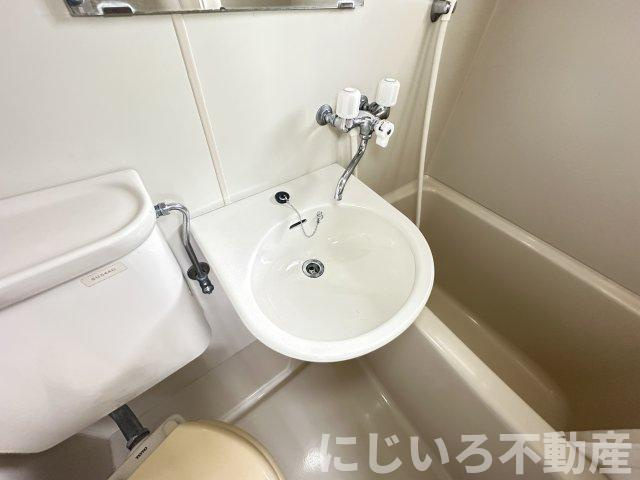 第2ハイツ明治橋の洗面所