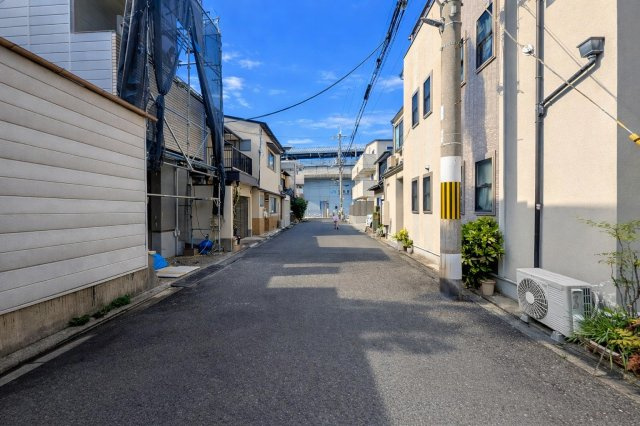 西ノ京南円町の前面道路含む現地写真