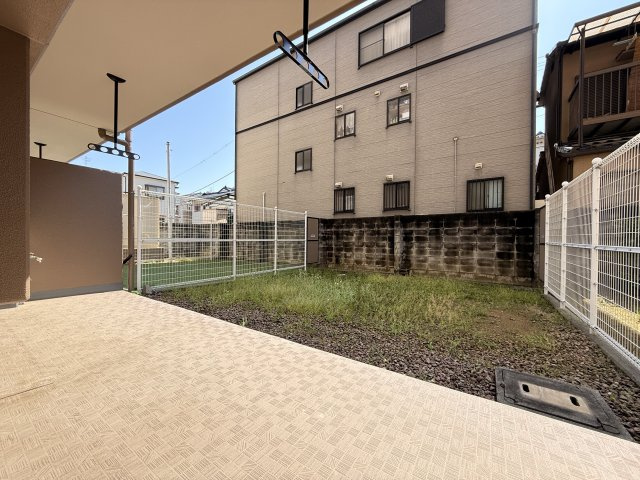 シャルマンフジ岸和田・中央公園壱番館の庭|専用庭