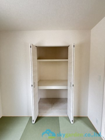 大磯町西小磯　新築戸建　全4棟2号棟の収納