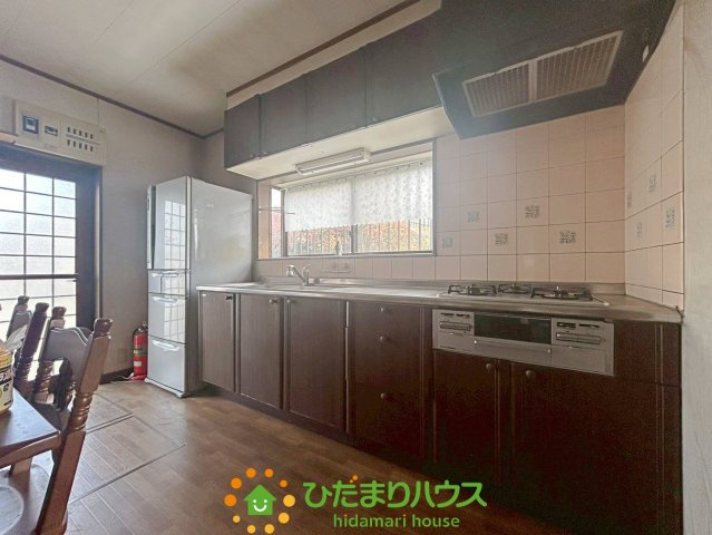 幸手市千塚　中古一戸建てのキッチン