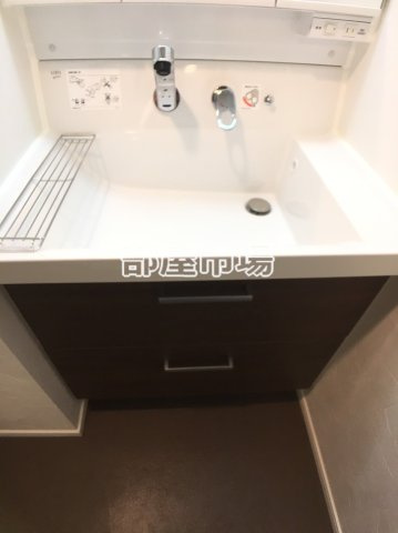 ハーモニーレジデンス浅草＃002の洗面所|洗髪洗面化粧台