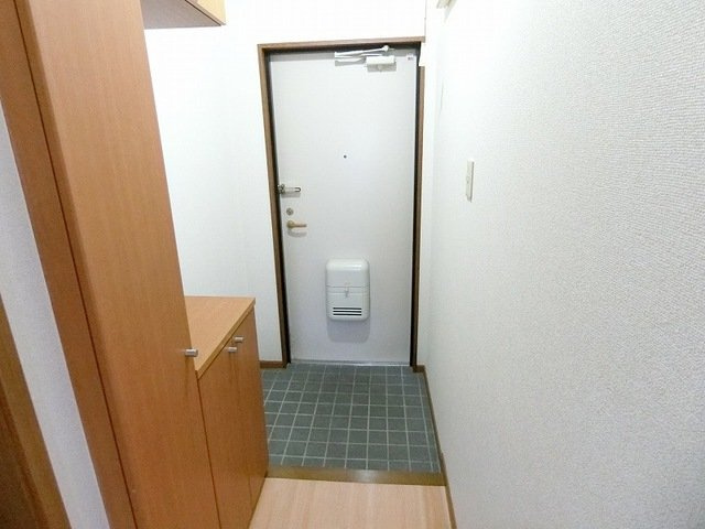 レジダンスＹの玄関