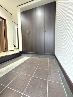【玄関】 | 山科区上花山坂尻　中古戸建