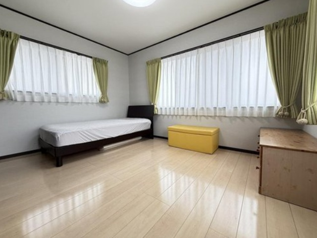 【洋室】 | 山科区上花山坂尻　中古戸建