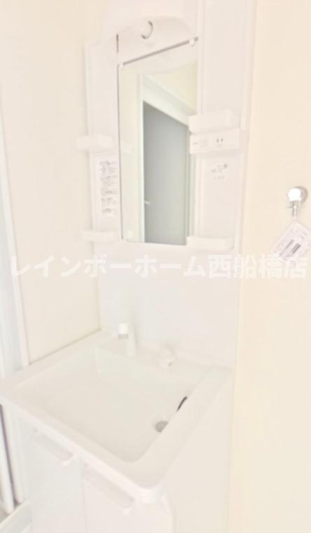 アバンスの独立洗面台