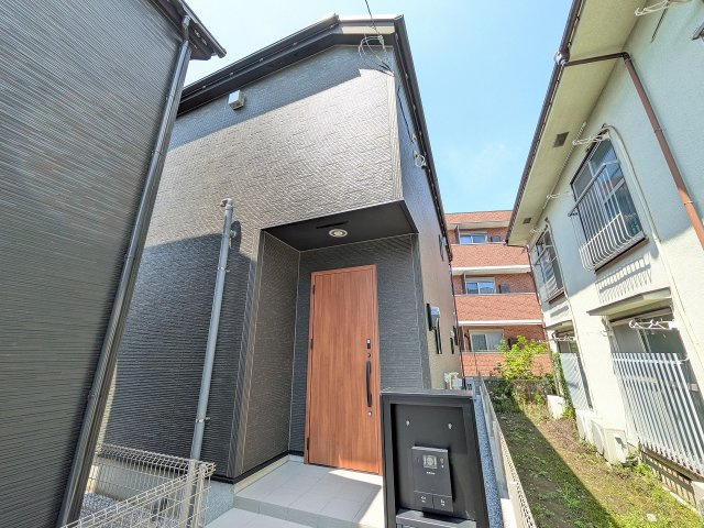 八王子市　万町　新築一戸建て　１期の外観|～八王子駅徒歩12分　控除や減税で優遇の長期優良住宅　小中学校も徒歩5分圏内～