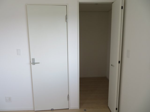 高崎市吉井町小暮第１（全2棟）1号棟の収納