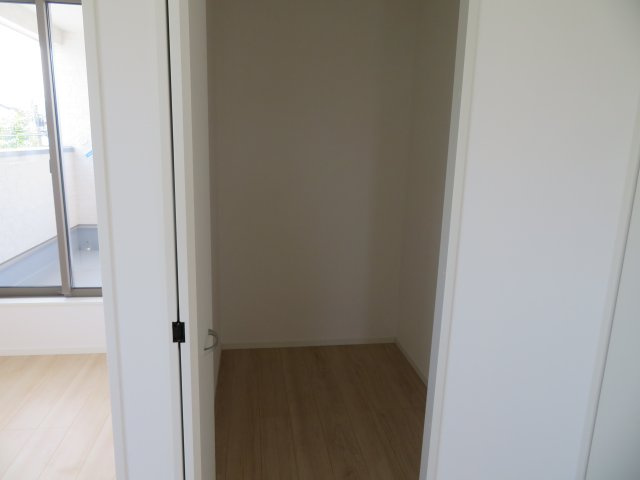 高崎市吉井町小暮第１（全2棟）1号棟の収納