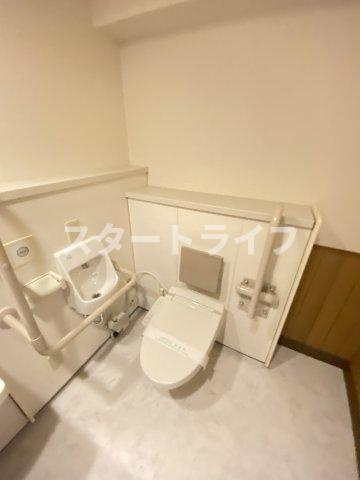 大阪市淀川区西宮原２丁目の賃貸マンションのトイレ