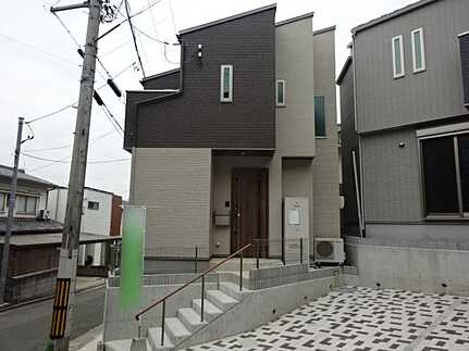 南区青崎１丁目の外観