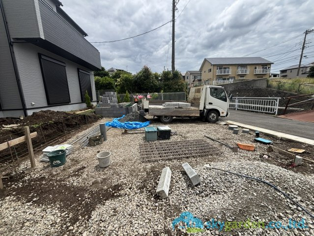 大磯町西小磯　新築戸建　全4棟1号棟の駐車場