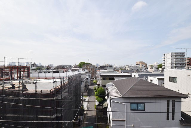 【展望】 | マイキャッスル東長崎 | バルコニーからの景色です～即日のご見学可能～　お問合せはお気軽にどうぞ。
