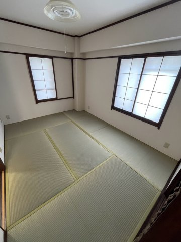 西宮パールハイツの和室