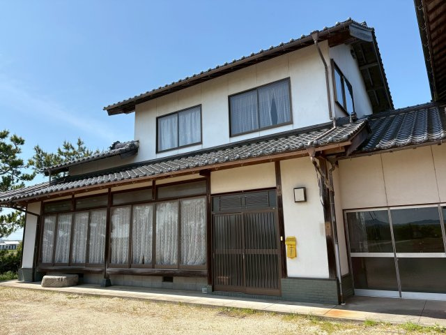 灘分町　戸建の外観|母屋
