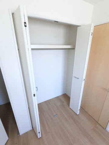 江戸川区東小岩１丁目の賃貸マンションの収納