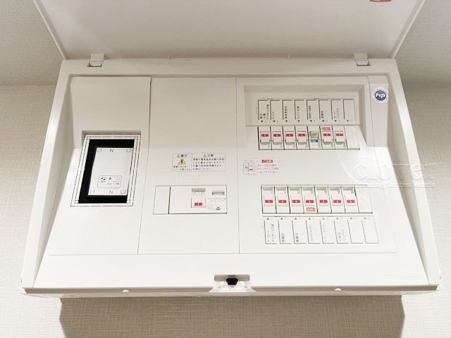 【発電・温水設備】 | ローレル麻布十番 | 分電盤