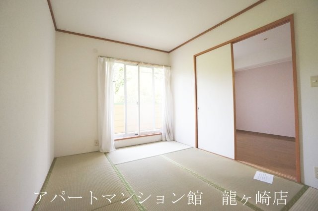 ガーデンパレスＡの和室