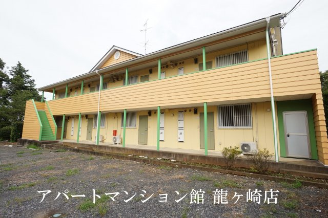 ガーデンパレスＡの外観