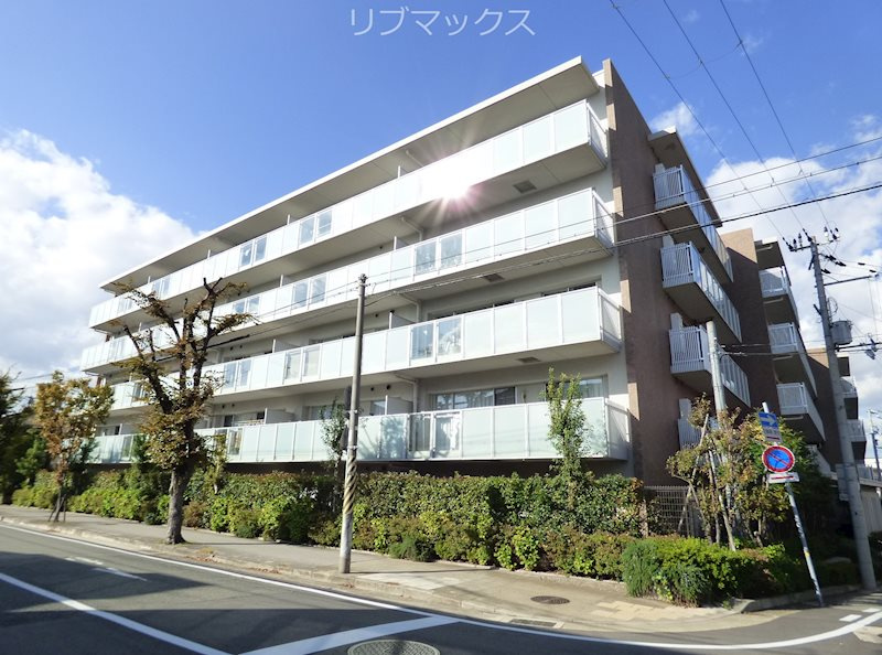 甲子園六石町ハイツの画像