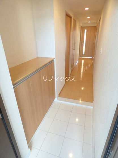 【玄関】甲子園六石町ハイツ
