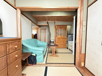 【和室】 | 北谷町北谷2丁目（賃貸併用住宅） | 和室4帖＋水屋約3帖♪