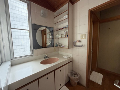 【独立洗面台】 | 北谷町北谷2丁目（賃貸併用住宅） | ゆとりある独立洗面台♪