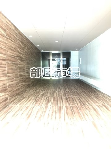 コンポジット亀戸ウエストのエントランス