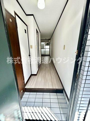 サンテルコ千里山の玄関