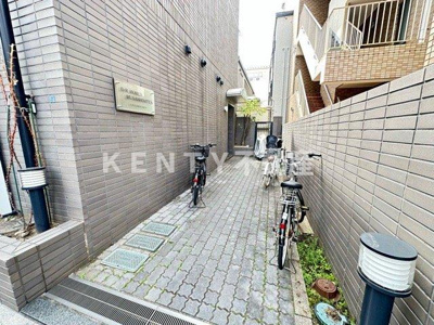 【エントランス】 | ＤＲホームズ武蔵新田 | 建物の内部です