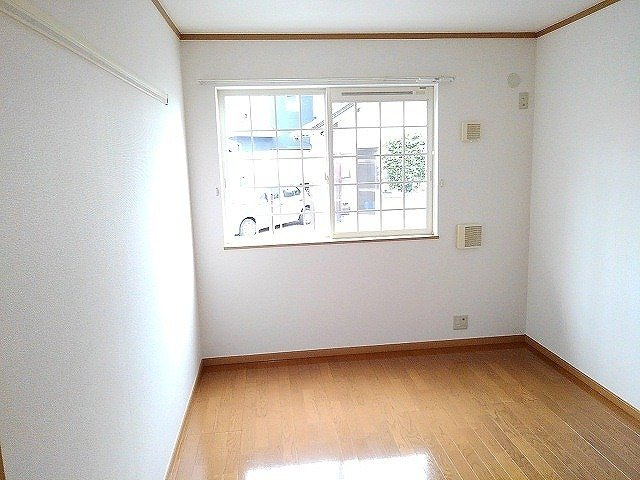 ウィステリアⅡの内装