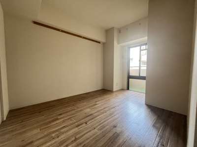 【洋室】 | ソアール門戸荘 | ゆったりした洋室です