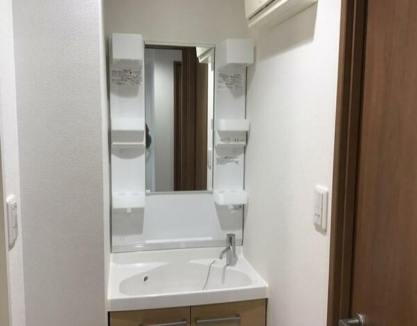 ファージェ立石の洗面所