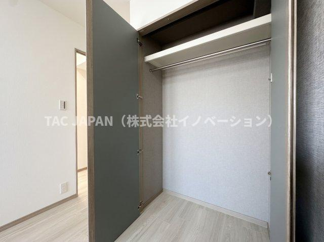 朝日サテライト上野の収納|各お部屋とリビングにもクローゼットを完備し豊富な収納を実現。広さを問わず快適にお過ごしいただけます。