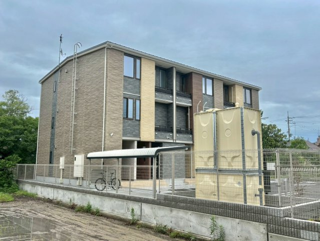 クレシェントの外観