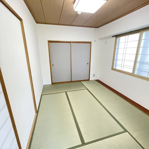 ハイライフ室蘭の和室