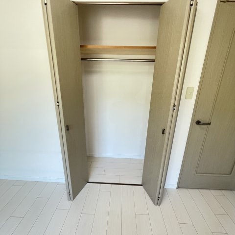ハイライフ室蘭の玄関