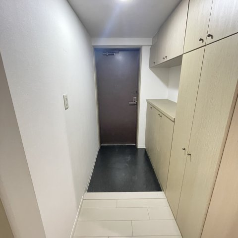 ハイライフ室蘭の玄関