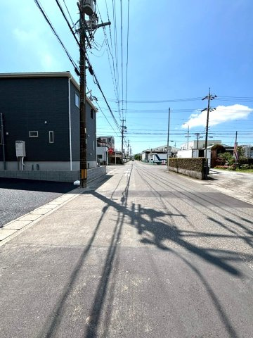 静岡市葵区岳美第3　全3棟の前面道路含む現地写真