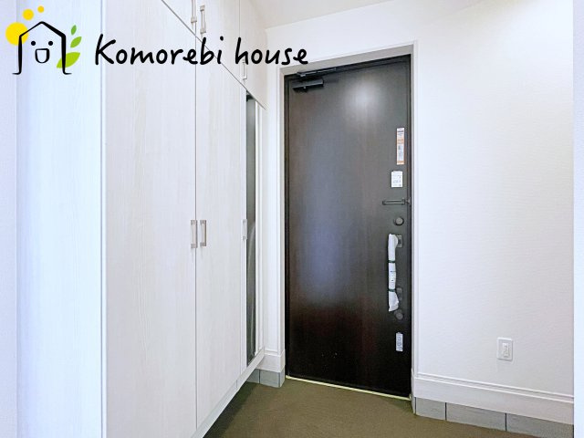 桶川市坂田　新築一戸建て　01の玄関|玄関です
