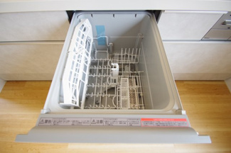 【キッチン】 | 【仲介手数料無料！！】多摩市和田　中古戸建て　3299万円 | 食器洗い乾燥機