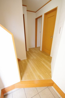 【玄関】 | 【仲介手数料無料！！】多摩市和田　中古戸建て　3299万円